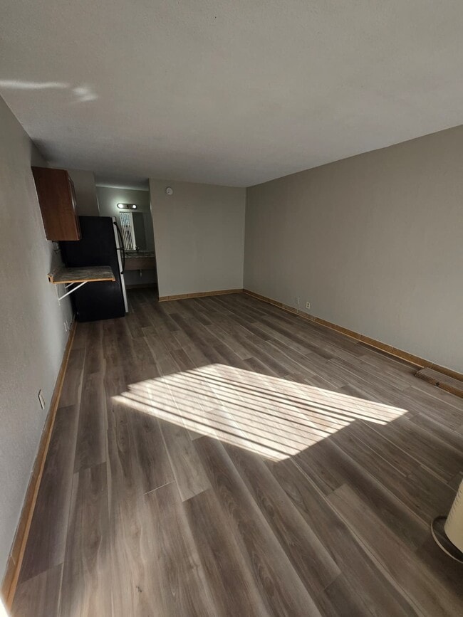 Building Photo - 7900 S Orange Blossom Trl