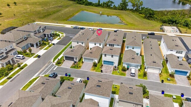 Building Photo - 15174 Field Daisy Dr