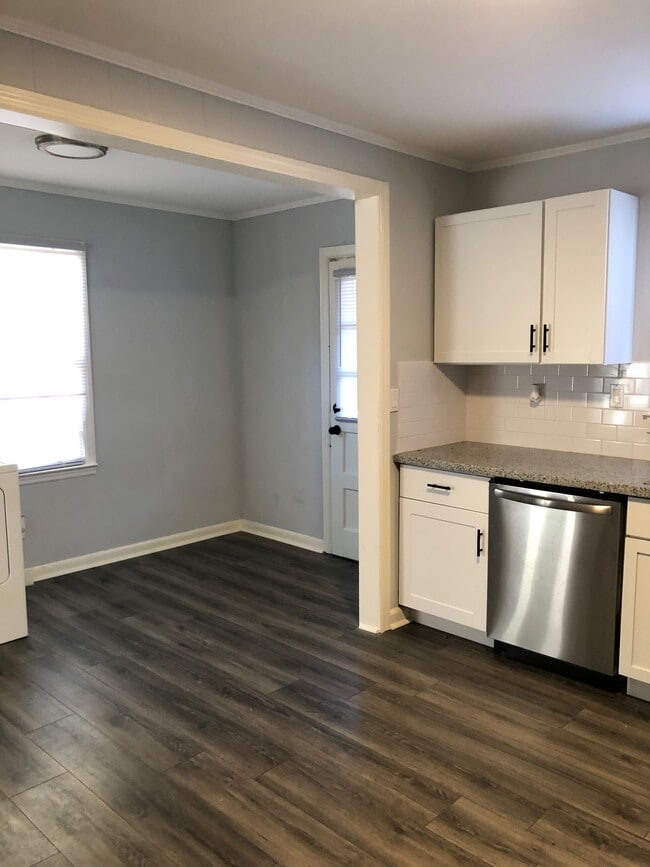 Building Photo - 1804 Screven Pl