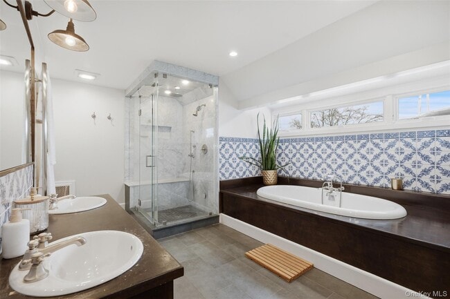 Building Photo - 15 High Ridge Rd