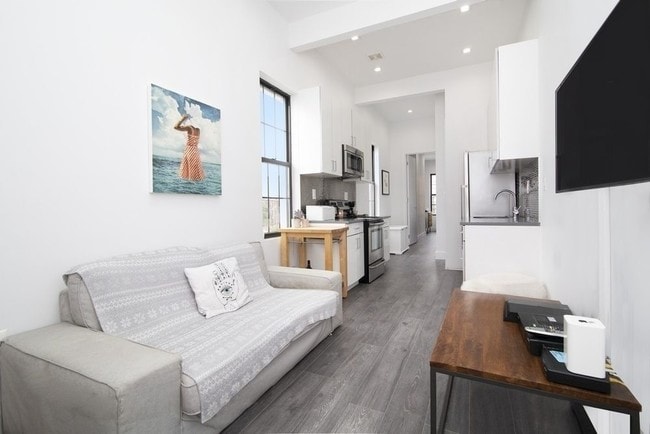 Floorplan - 238  Wyckoff Avenue