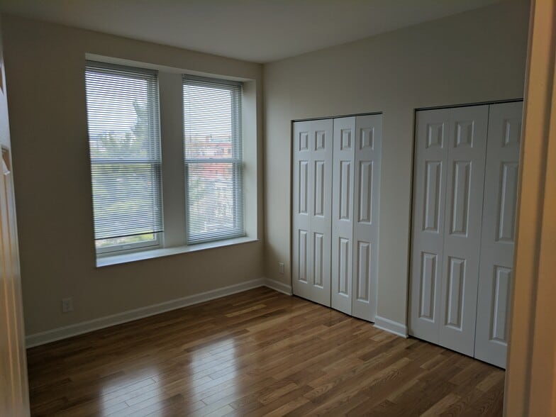 Building Photo - 1830 17th Street, NW