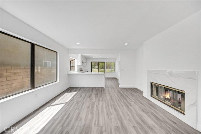 Building Photo - 6289 Sunny Meadow Ln