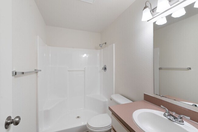 Building Photo - Bluebird Cozine Creek ***Under New Managem...