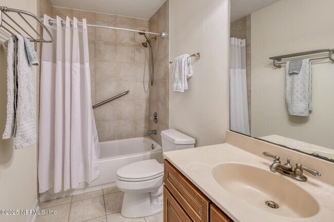 Building Photo - 3316 E Heritage Cove Dr