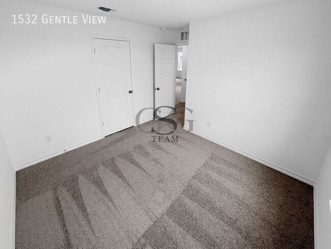 Building Photo - 1532 Gentle Vw