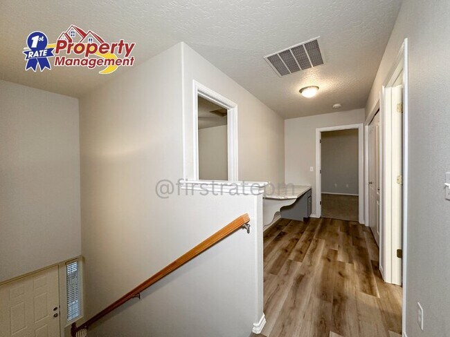 Building Photo - 2688 N Cinnamon Pl