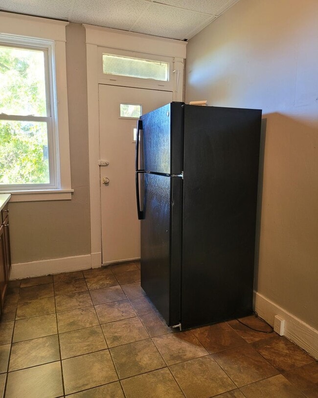 Building Photo - 3-Bedroom Home in Perry South