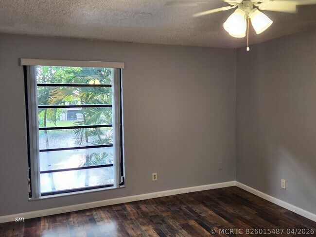 Building Photo - 1504 NW 89th Terrace