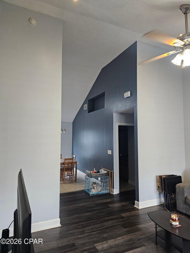 Building Photo - 315 Gabrielle Ln