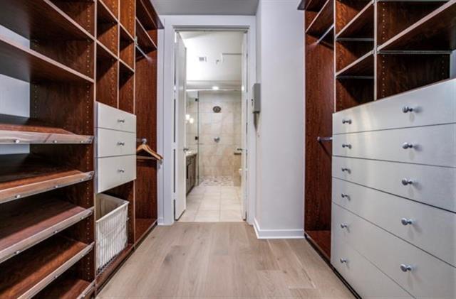 Building Photo - 2950 McKinney Ave