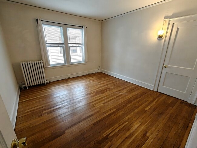 Building Photo - 117 Dover Rd