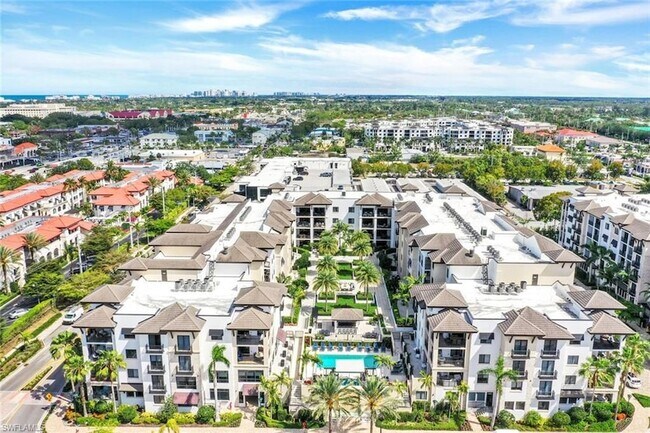 Building Photo - 1035 3rd Ave S