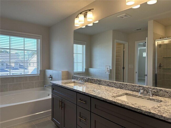 Building Photo - 3517 Lockaby Wy