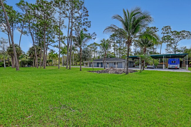 Building Photo - 10780 Anderson Ln