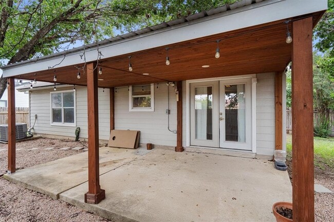Building Photo - 3508 Sandy Brook Dr