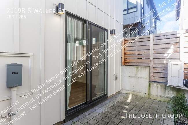 Building Photo - 2119 S Walker St.