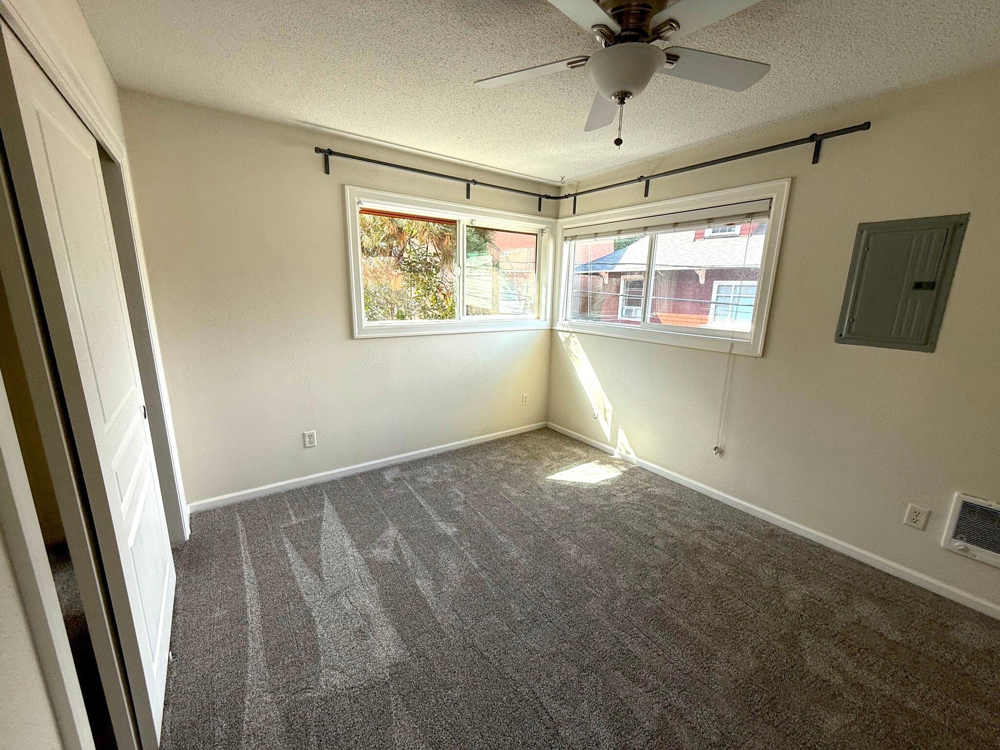 Bedroom - 2135 NE Weidler St
