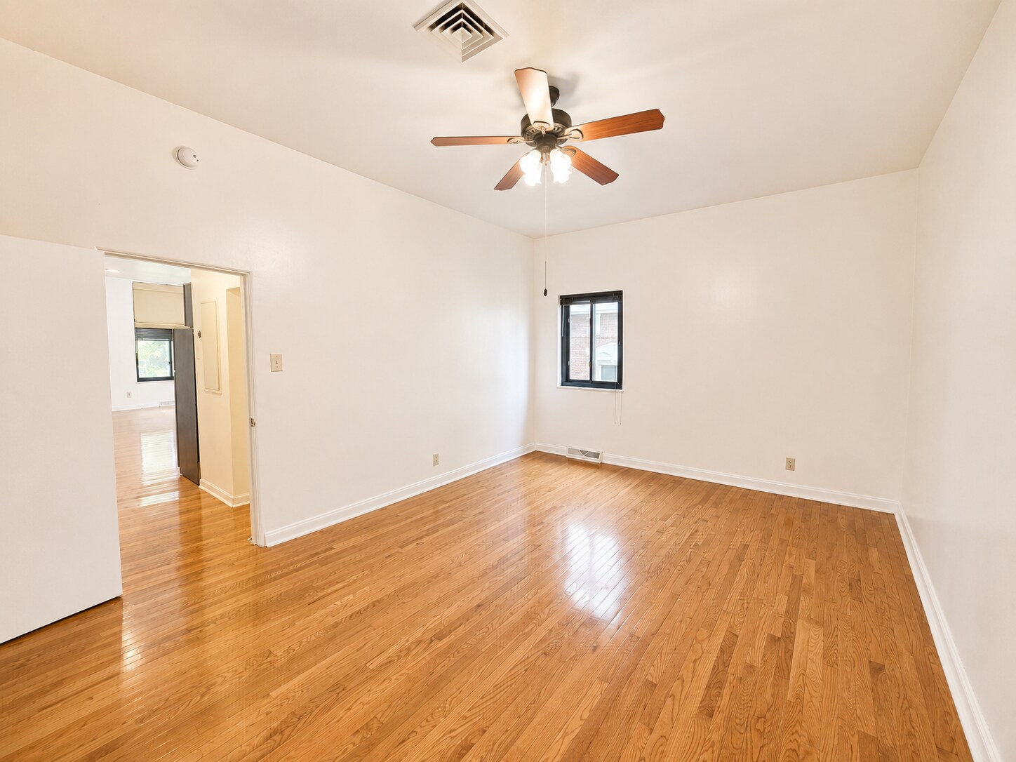 Building Photo - 735 N Highland Ave