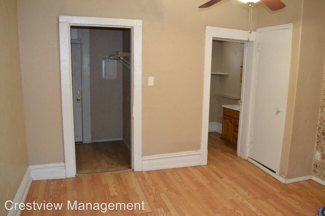 Building Photo - 574 N 400 W