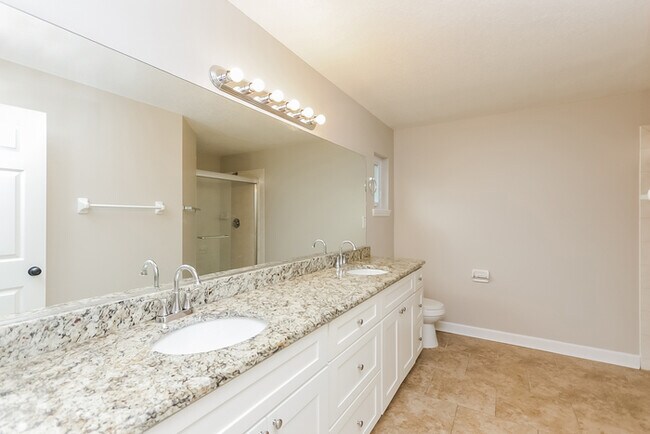 Building Photo - 3517 Jade Ln