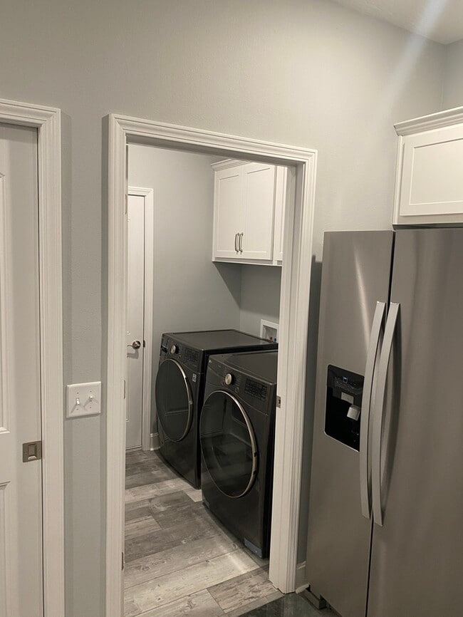Building Photo - New Construction Rental 2 bdr, 2 bath in g...