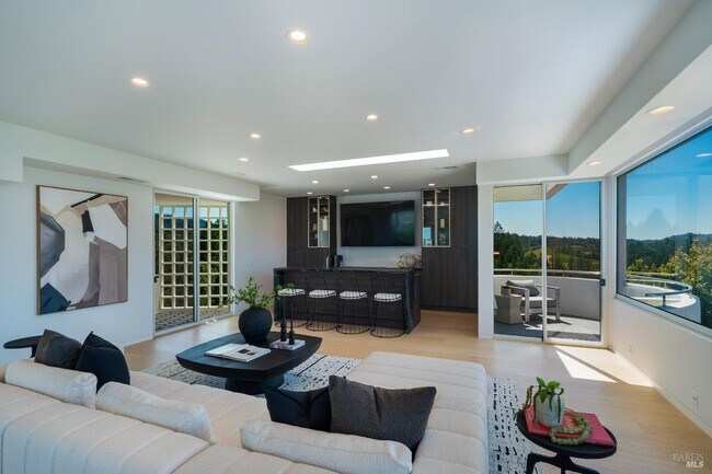 Building Photo - 375 Kortum Canyon Rd