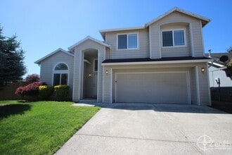 Building Photo - 17019 SE 3rd St