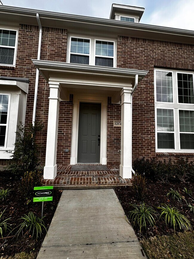 Building Photo - 12874 Teton St