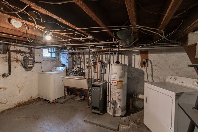 Building Photo - Charming South Philadelphia Home