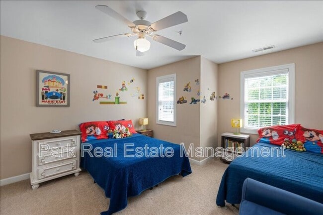 Building Photo - 221 Towne Ridge Ln