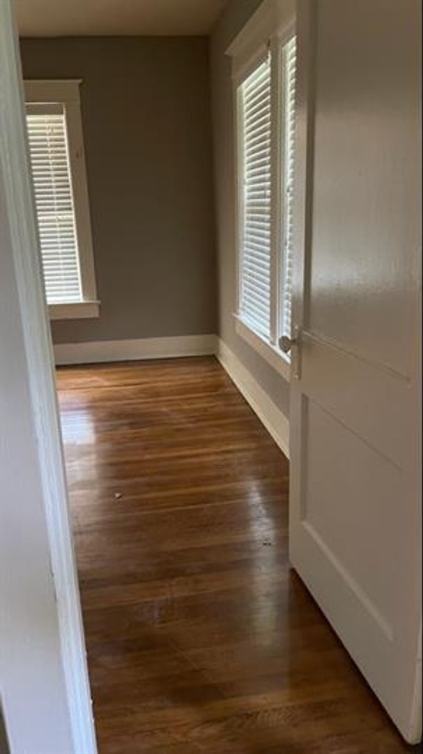 Building Photo - Charming 3-Bedroom Home in Memphis-Spaciou...