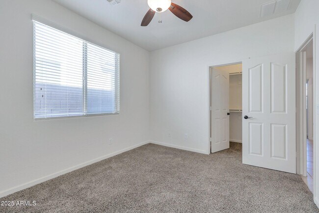 Building Photo - 18467 W Tasha Dr