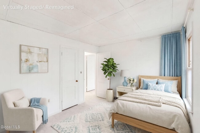 Building Photo - 11 Rapple Dr