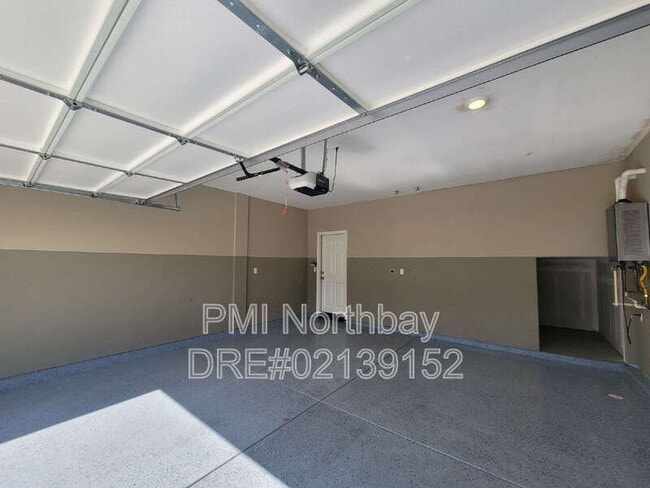 Building Photo - 1476 Descanso Ln