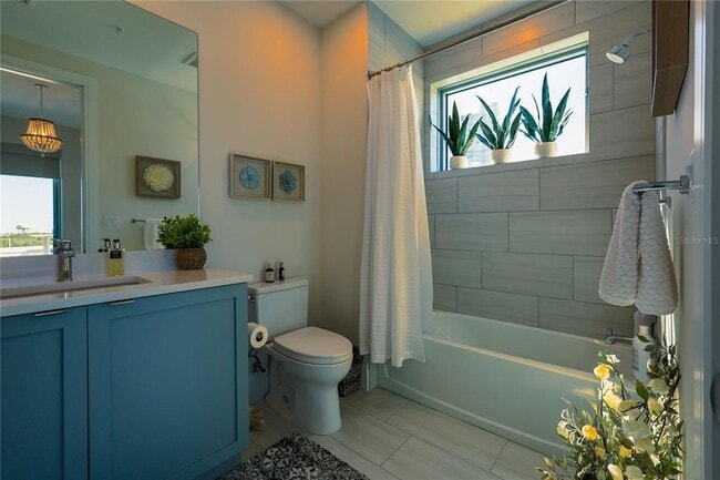 Building Photo - 2910 W Barcelona St