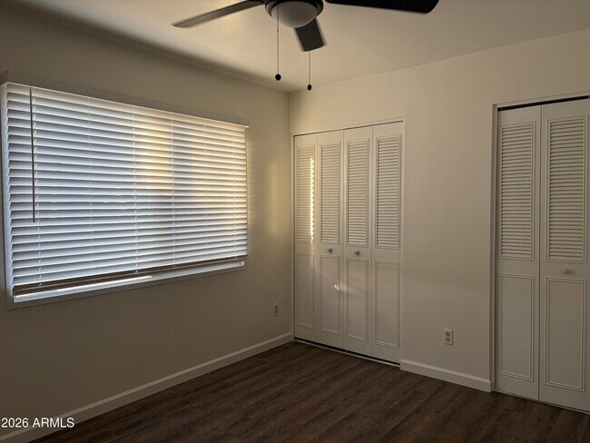 Building Photo - 3431 W Acoma Dr