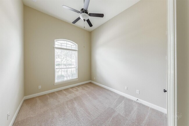 Building Photo - 4911 Augusta Pointe Ct
