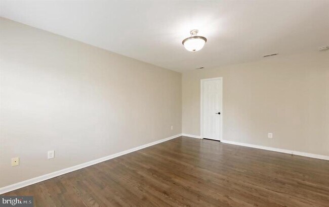 Building Photo - 2317 37th St NW