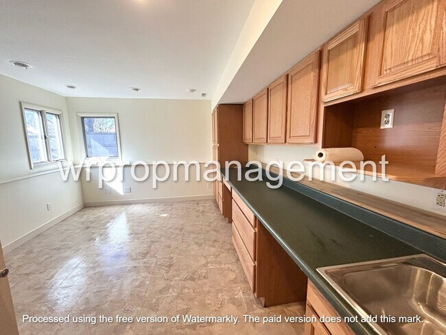 Building Photo - 1336 Winding Way