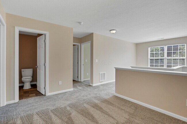 Building Photo - 419 Fuller's Cir