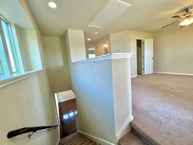 Building Photo - Beautiful 3BR, 2BA Home in Austin – Balcony & Modern Kitchen Appliances!