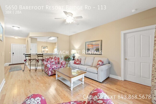 Building Photo - 5650 Barefoot Resort Bridge Rd
