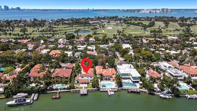 Building Photo - 5661 Pine Tree Dr