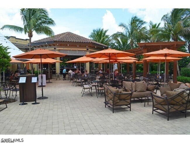 Building Photo - 8125 Celeste Dr