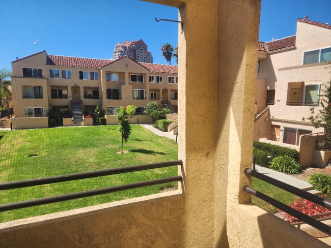 Building Photo - 3969 Nobel Dr