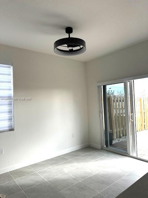 Building Photo - 2582 SE 29th St