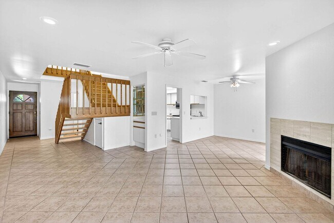 Building Photo - 1,961SF Condo | 3 Bedrooms & 2.5 Bathrooms...
