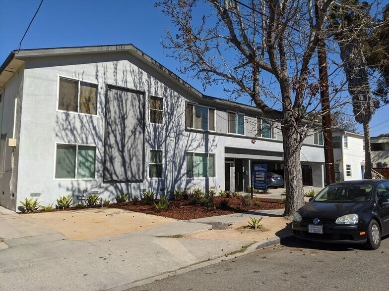 Building Photo - 9837 Tabor St