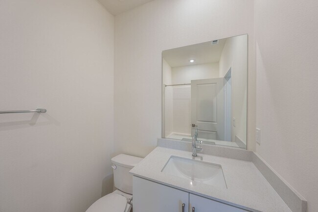 Building Photo - 3260 S Agate Paseo